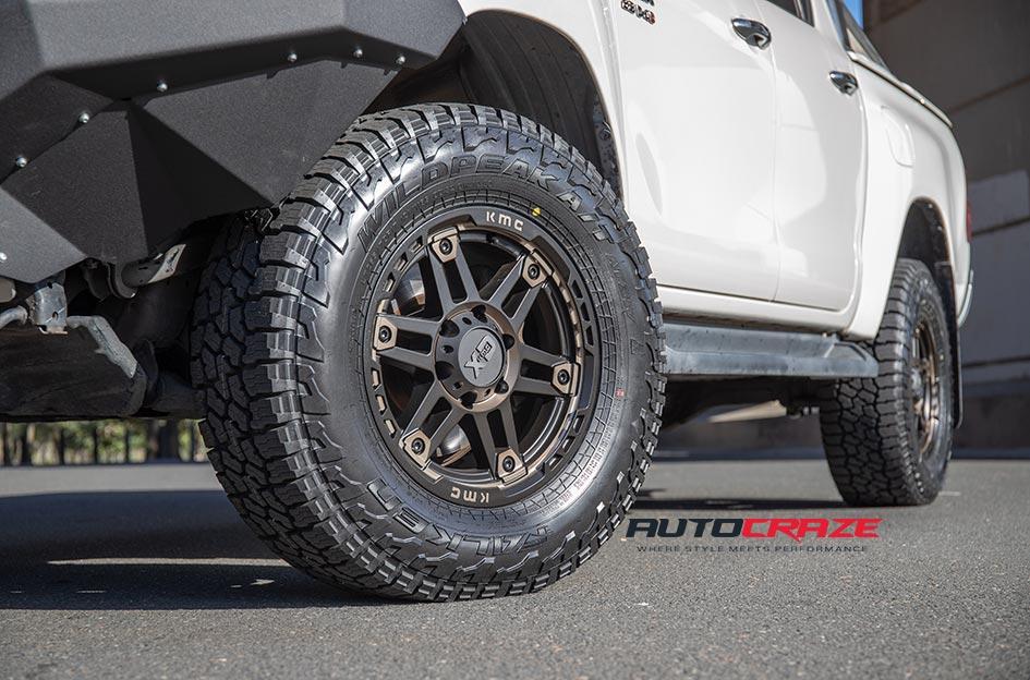 TOYOTA HILUX N80 4WD SPY XD 2 SATIN BLACK DARK TINT 